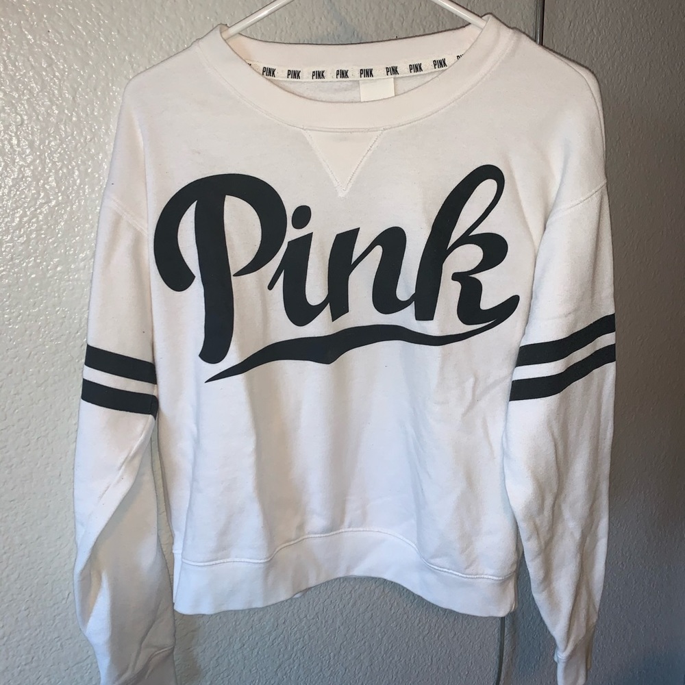 VS Sweater